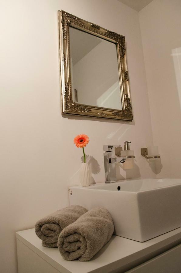 Upstairs9000 Apartment Ghent Luaran gambar